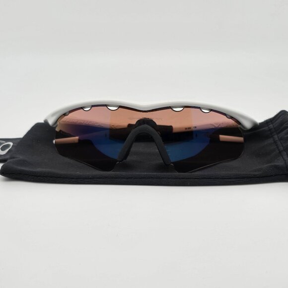 Oakley 09-200 M Frame White Frame Vented Golf G30 Iridium Hybrid S Sunglasses - Picture 1 of 16